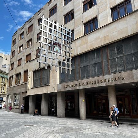 Revon Art-Deco Apartment Laurinska Pozsony Kültér fotó