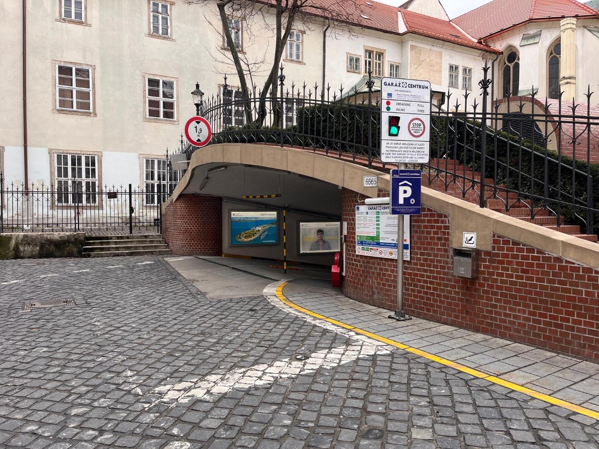 Revon Art-Deco Apartment Laurinska Pozsony Kültér fotó