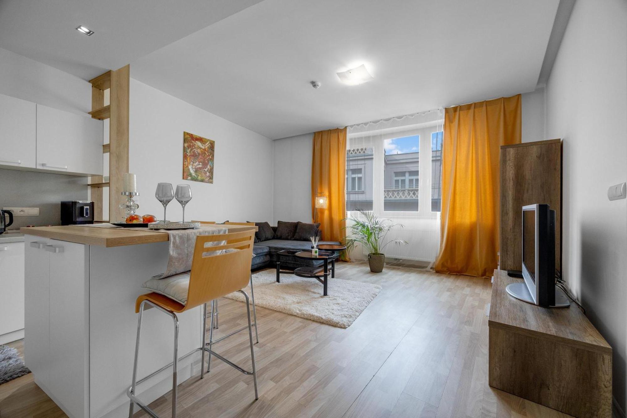 Revon Art-Deco Apartment Laurinska Pozsony Kültér fotó